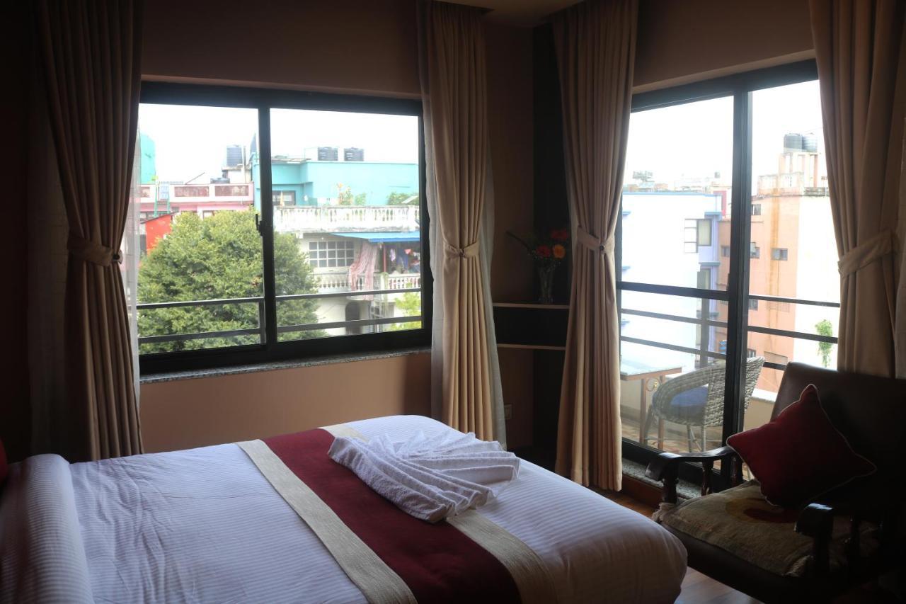 Hotel Family Ties Pvt. Ltd. Kathmandu Exterior foto