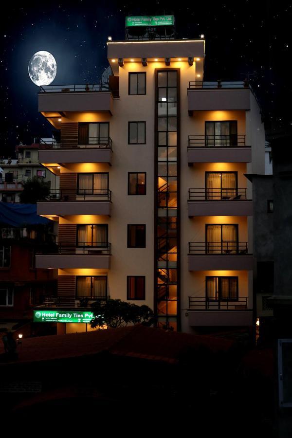 Hotel Family Ties Pvt. Ltd. Kathmandu Exterior foto