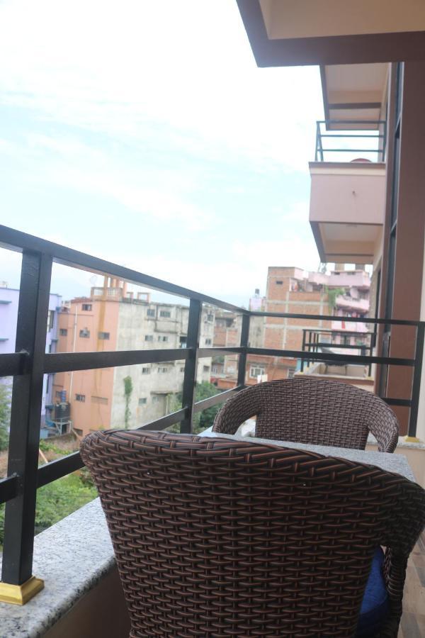 Hotel Family Ties Pvt. Ltd. Kathmandu Exterior foto
